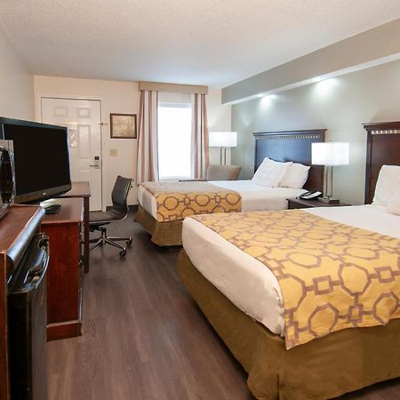 Motel Baymont By Wyndham Tuscaloosa Esterno foto