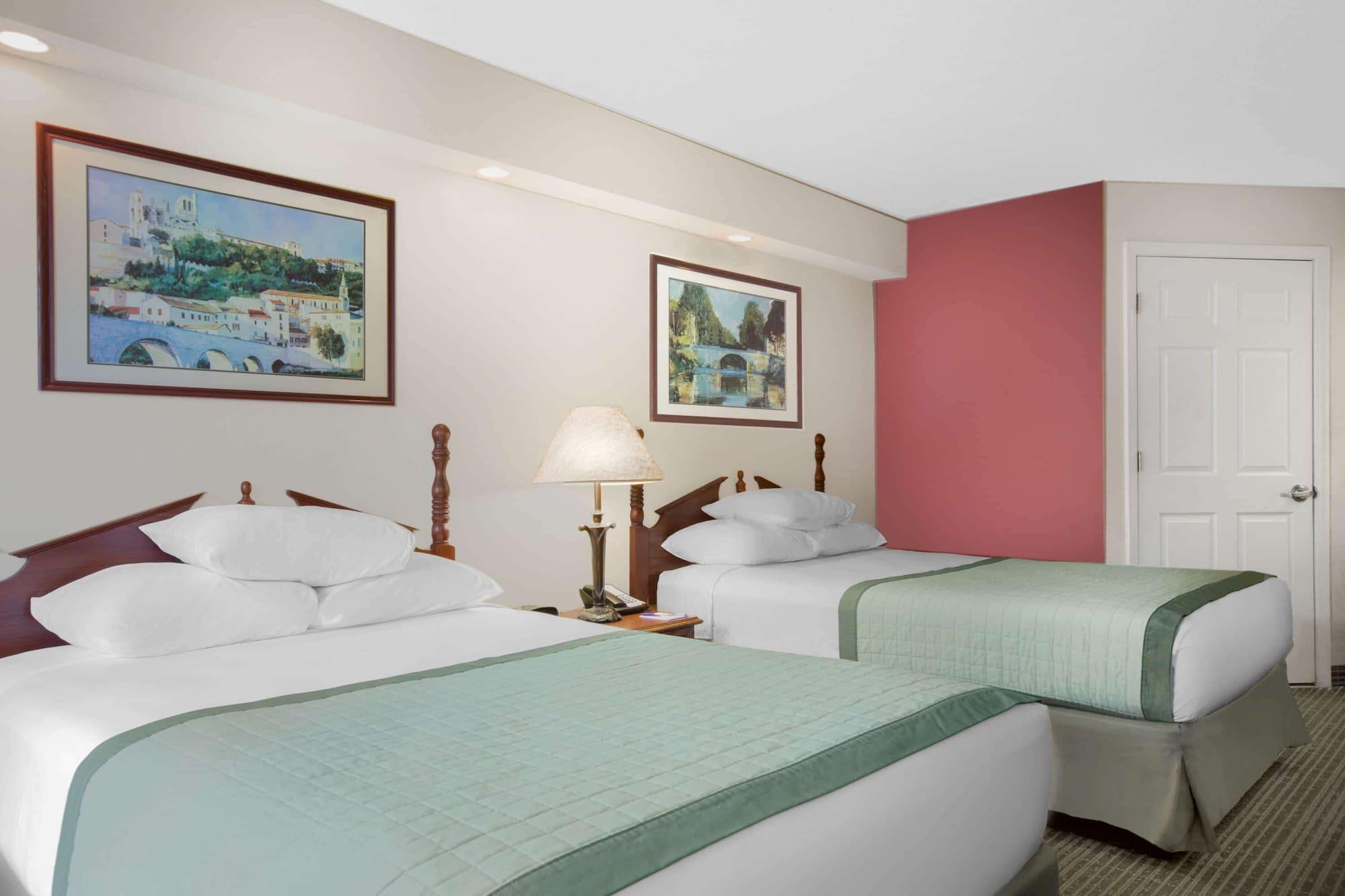 Motel Baymont By Wyndham Tuscaloosa Esterno foto