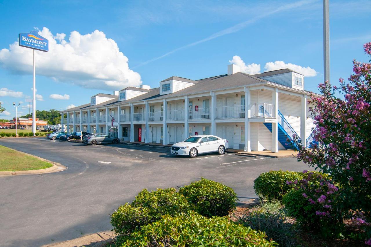 Motel Baymont By Wyndham Tuscaloosa Esterno foto
