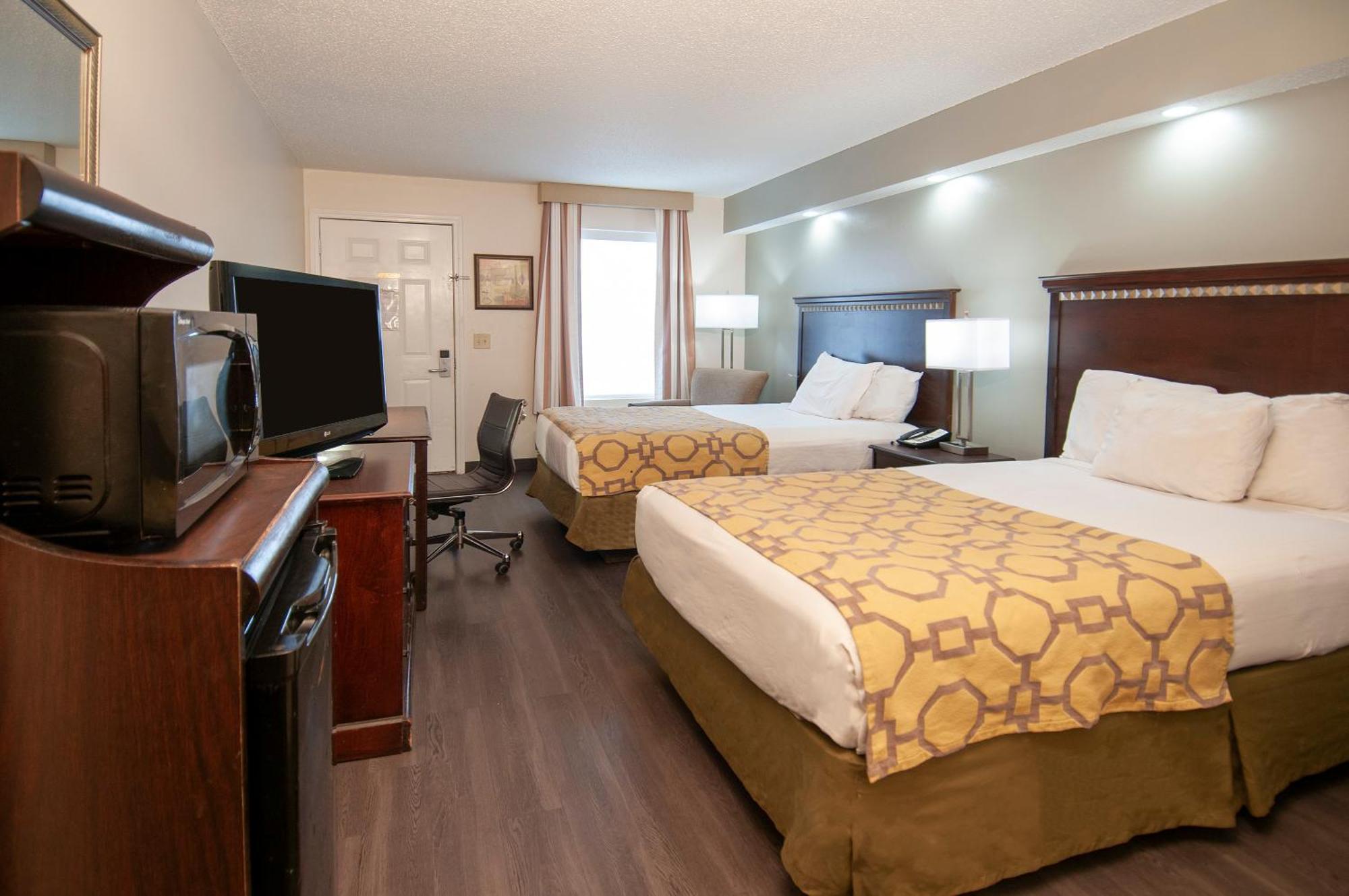 Motel Baymont By Wyndham Tuscaloosa Esterno foto